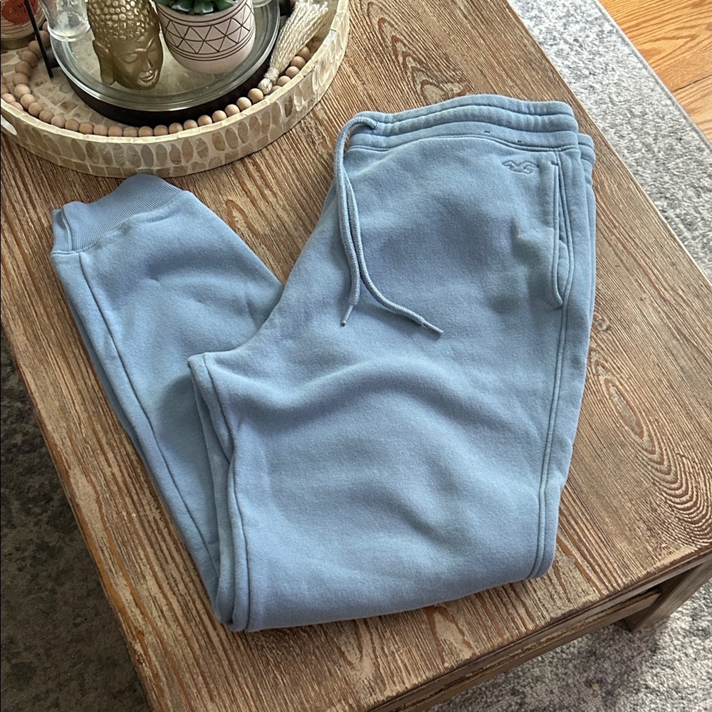 Hollister Sky Blue Joggers - Picture 4 of 11